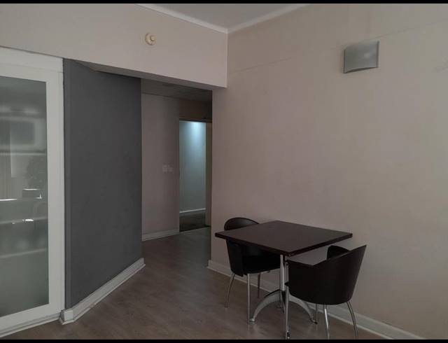 1 BEDROOM APARTMENT FOR SALE IN CAPE TOWN CITY CENTRE